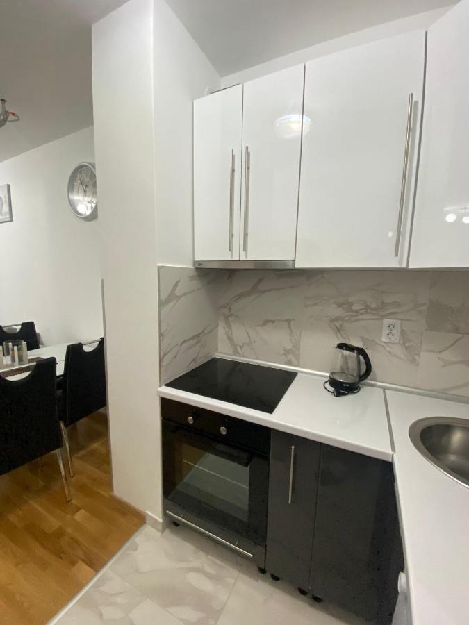 Stan Na Dan Banja Luka Apartment Exterior photo