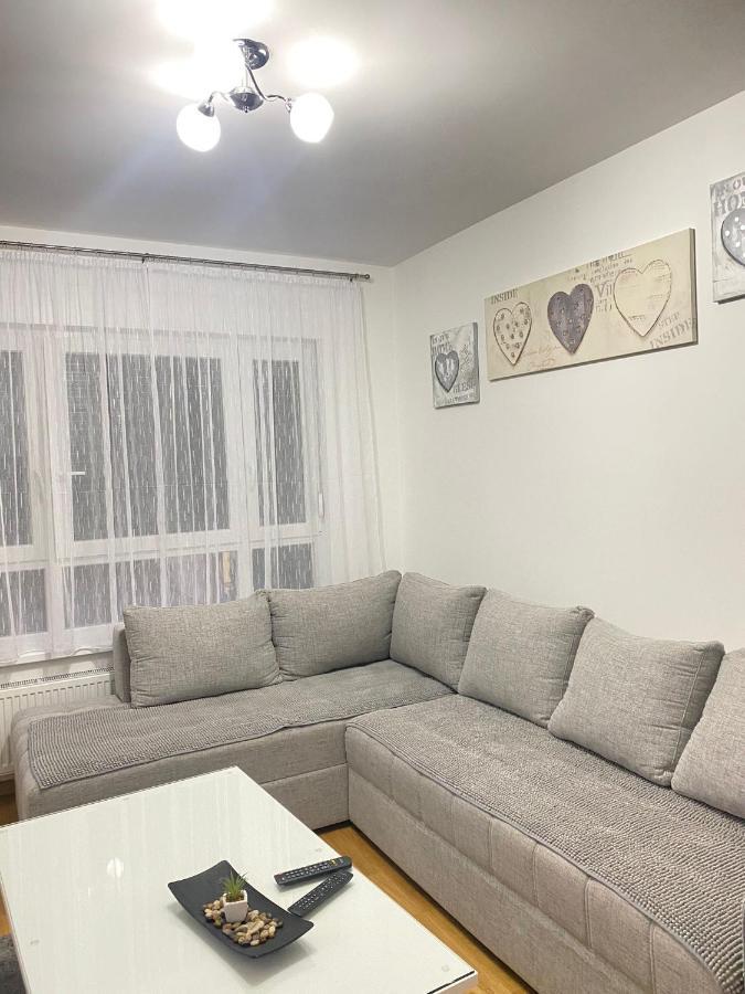 Stan Na Dan Banja Luka Apartment Exterior photo